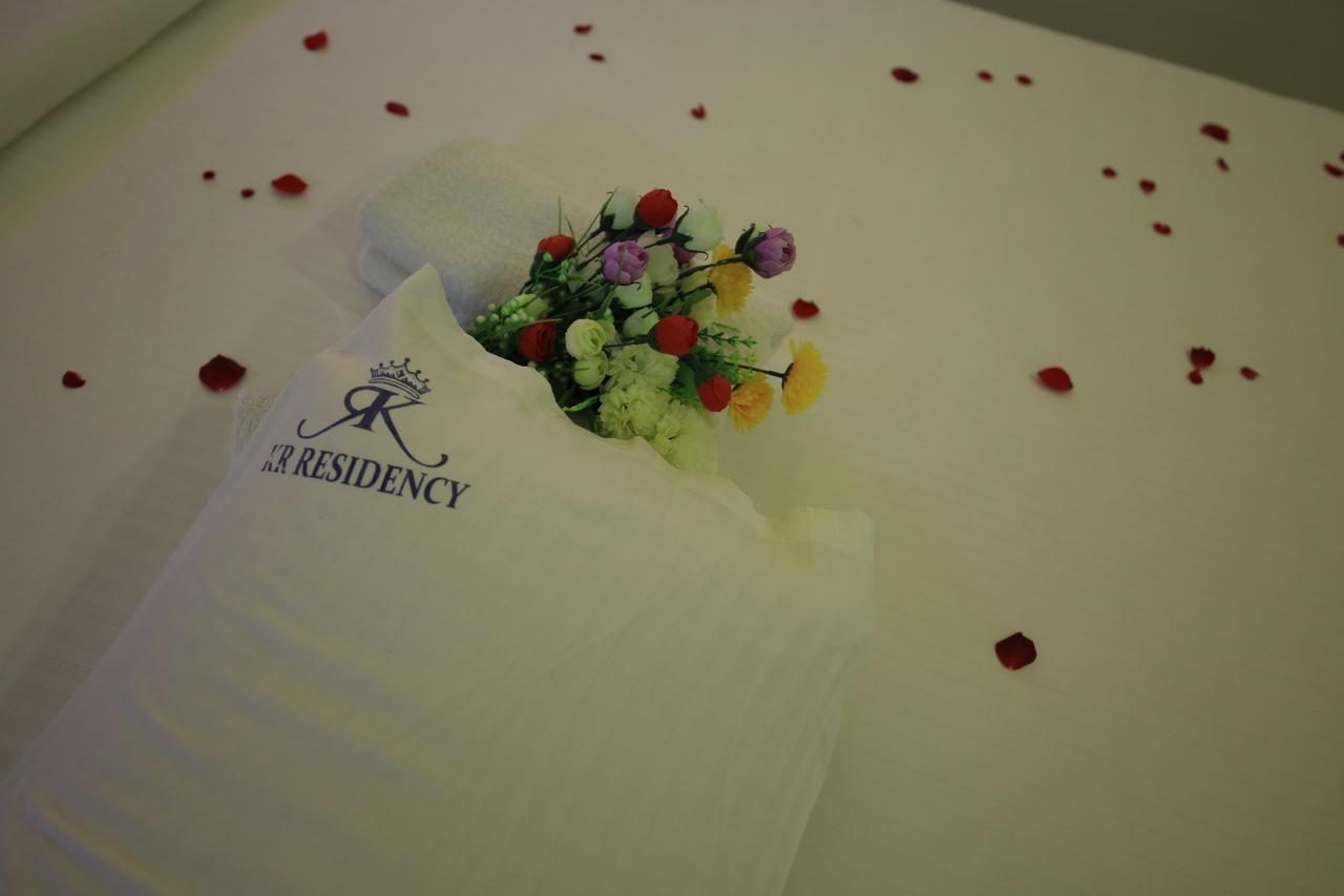 Kr Residency Hotel Kānādukāttān Kültér fotó